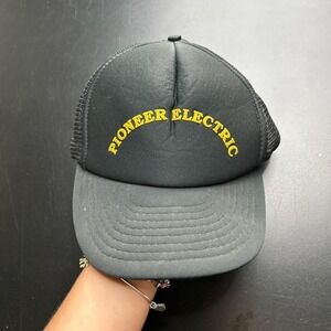 Vintage 80s Pioneer Electric Electrician Black Snapback Trucker Hat